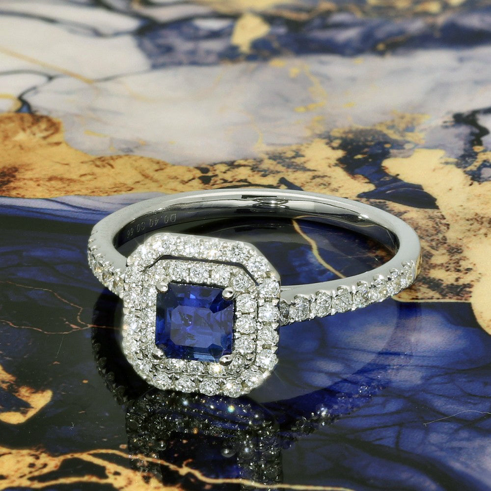 18ct White Gold Sapphire and Diamond Double Halo Shoulders Ring