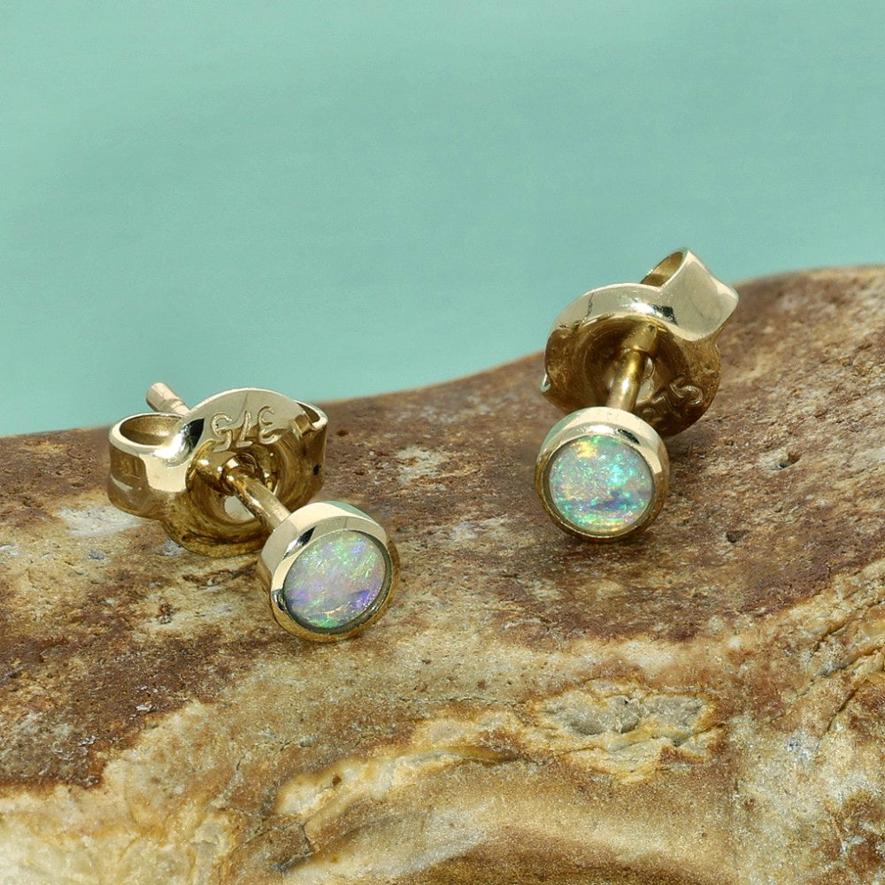 9ct Yellow Gold Opal Small Stud Earrings Chichester – GoldArts