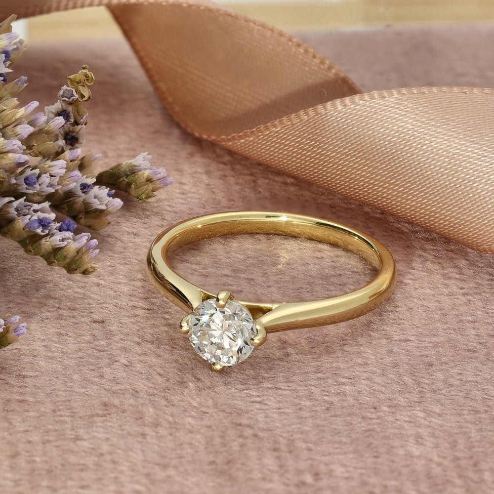 18ct Gold GIA Cert H/VVS2 Diamond Solitaire Engagement Ring