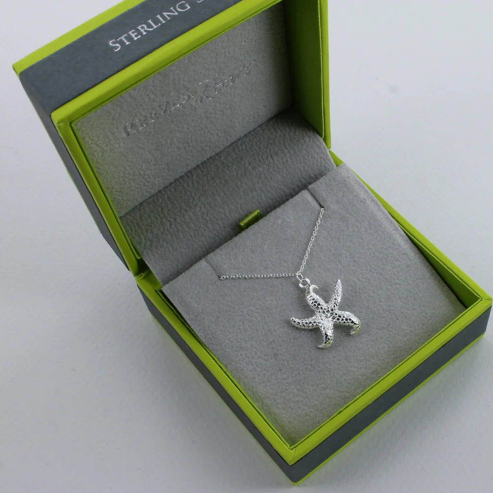 Reeves & Reeves Silver Large Starfish Necklace JC47