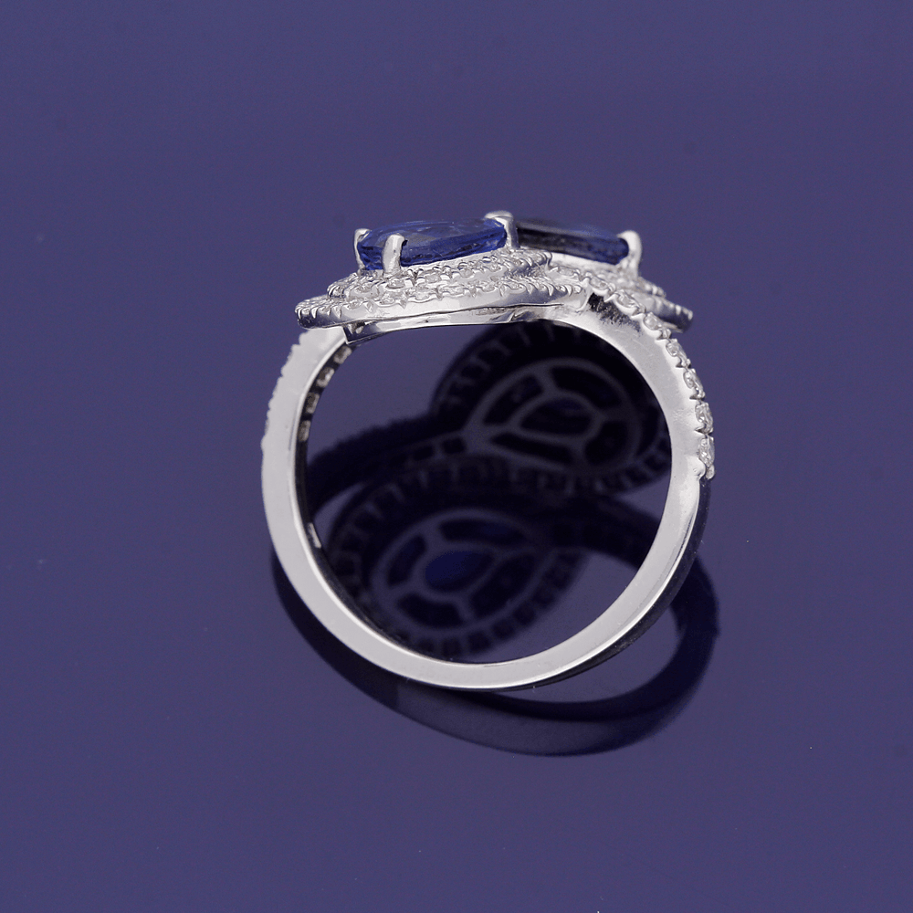 18ct White Gold Sapphire and Diamond Twist Ring - GoldArts