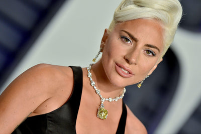 Lady Gaga Wears Audrey Hepburn’s Tiffany Necklace to the Oscars 2019