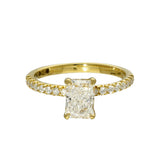 18ct Yellow Gold Laboratory-Grown 1ct Radiant Cut Diamond Shoulders Solitaire Ring