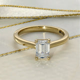18ct Yellow Gold Laboratory-Grown 1ct Emerald Cut Diamond Solitaire Ring