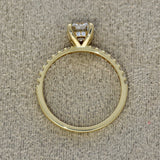 18ct Yellow Gold Laboratory-Grown 1ct Round Diamond Shoulders Solitaire Ring