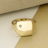 Pre-Owned 9ct Yellow Gold Square Signet Ring With Single Diamond