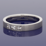 18ct White Gold 0.21ct Princess Cut Diamond Roman Set 3.2mm Wedding Ring