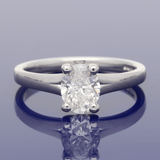 18ct Yellow Gold 1.01ct F VS1 Certificated Oval Cut Diamond Solitaire Ring