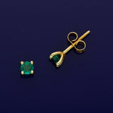 18ct Yellow Gold Emerald 4 Claw Stud Earrings