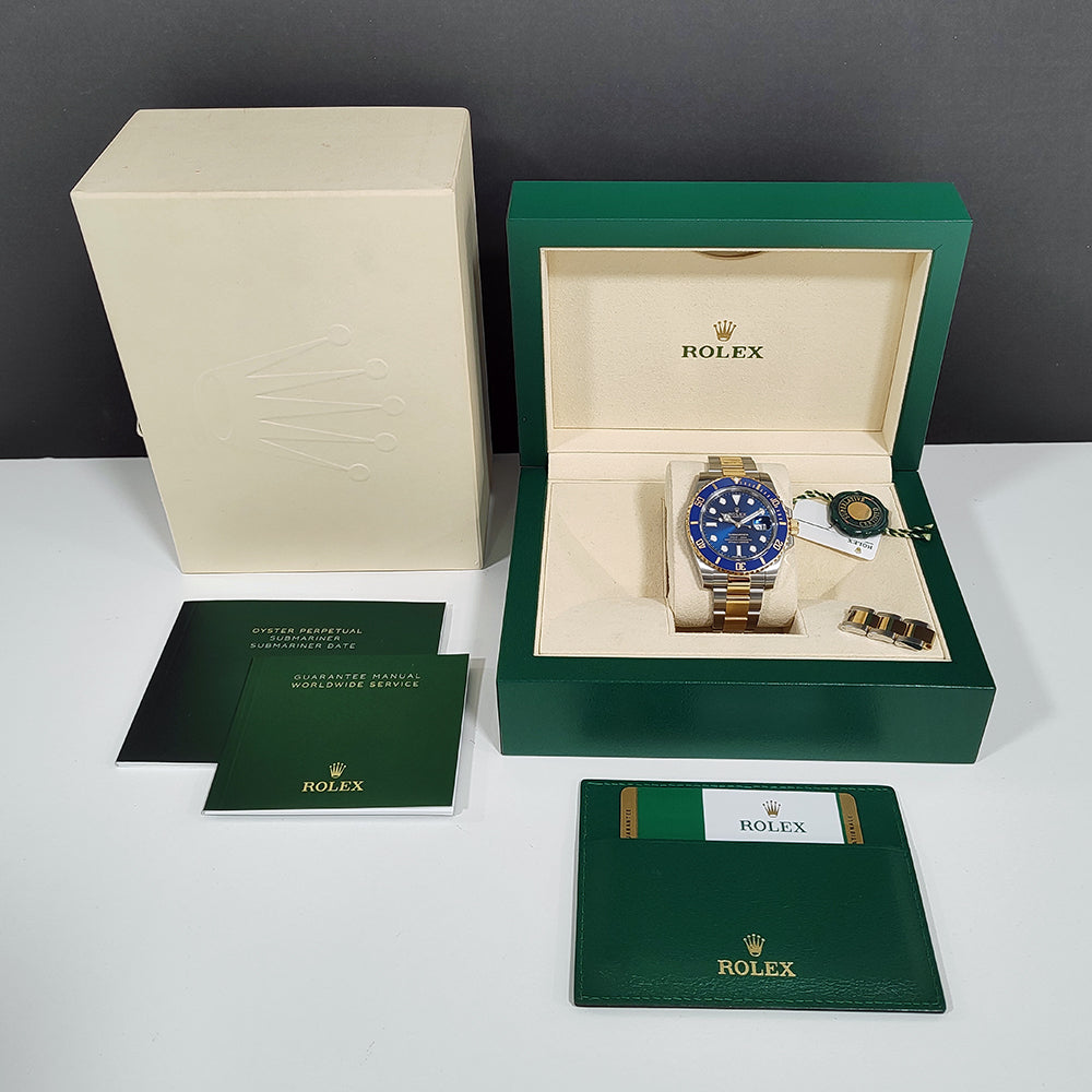 Pre-owned Rolex Submariner "Bluesy" 116613LB 2019 Watch
