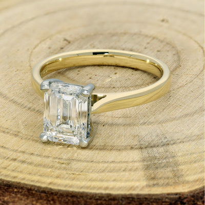 18ct Yellow Gold Laboratory-Grown 2ct Emerald Cut Diamond Solitaire Ring