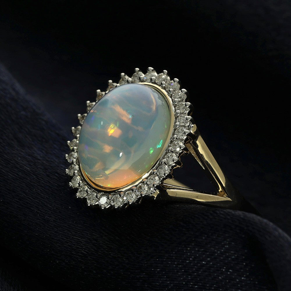 9ct Yellow Gold Opal & Diamond Large Halo Ring