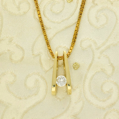 Pre-owned 14ct Yellow Gold 0.59ct Tension Set Diamond Bar Pendant