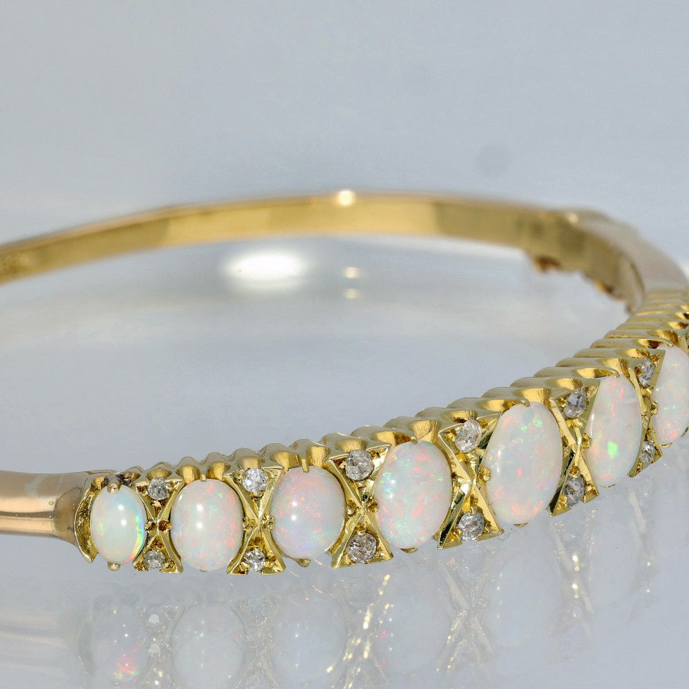 Antique 15ct Yellow Gold Opal & Old Cut Diamond Bangle