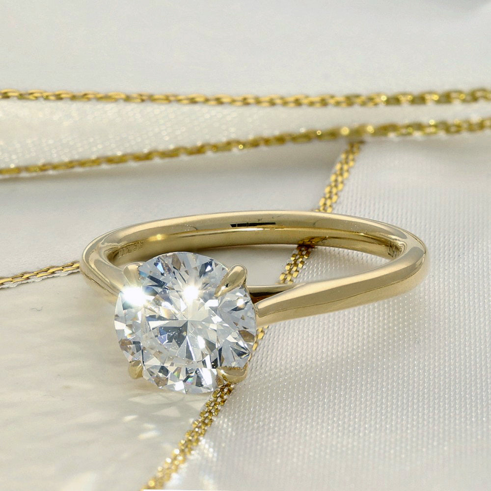 18ct Yellow Gold Laboratory-Grown 2ct Diamond Solitaire Engagement Ring