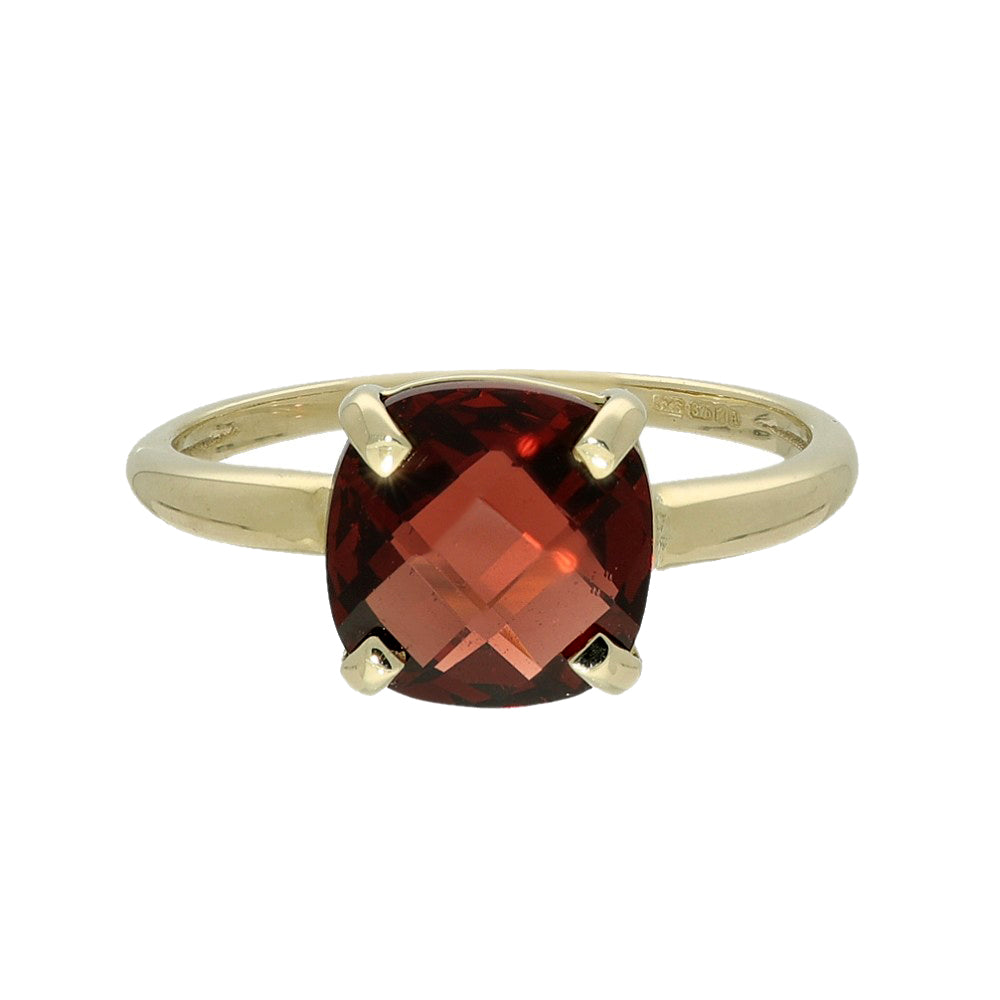 9ct Yellow Gold Garnet Single Stone Ring