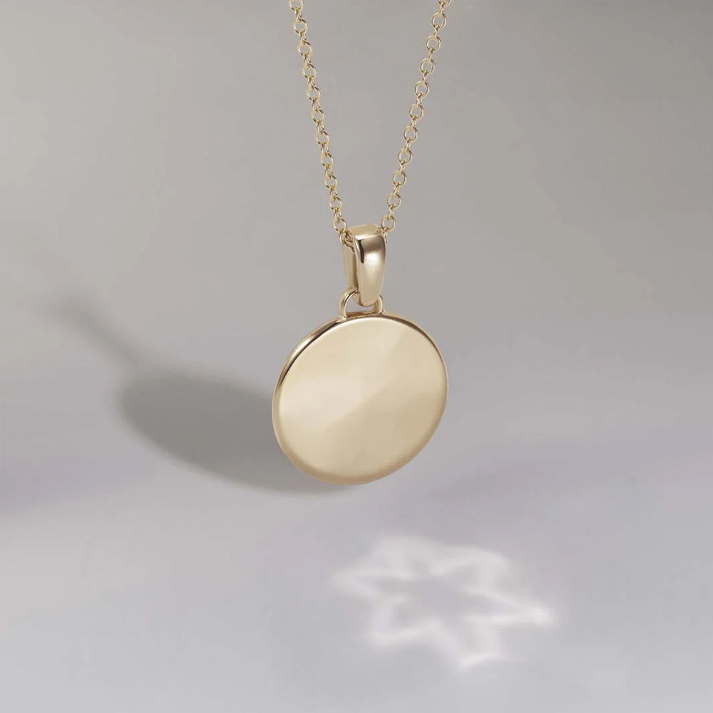 886 The Royal Mint - 886 Star Caustic Pendant with Chain 9ct Yellow Gold