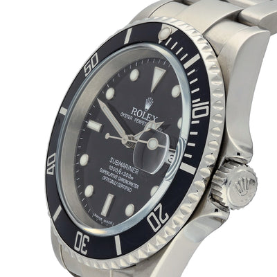 Pre-owned Rolex Submariner 16610T 2006-07 Watch