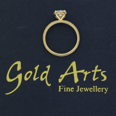 18ct Yellow Gold Laboratory-Grown 1.50ct Diamond Shoulders Solitaire Ring