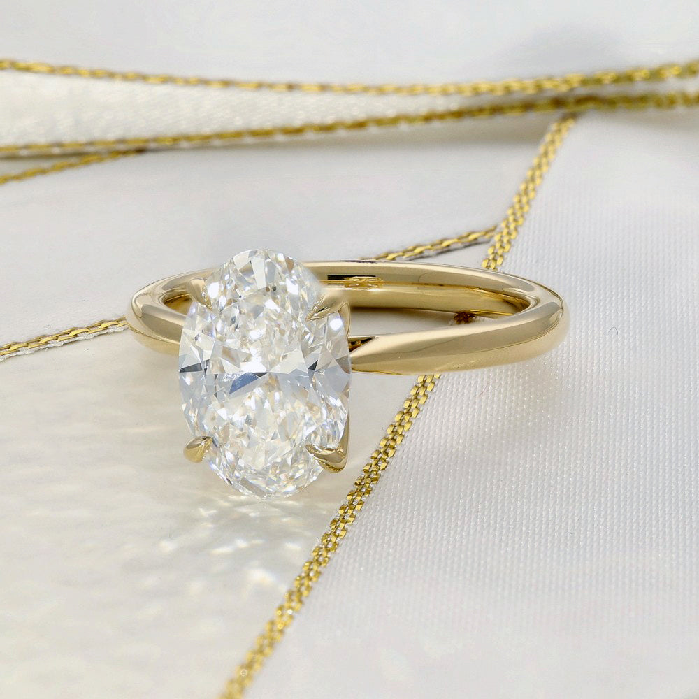 18ct Yellow Gold Laboratory-Grown 3ct Oval Diamond Solitaire Engagement Ring