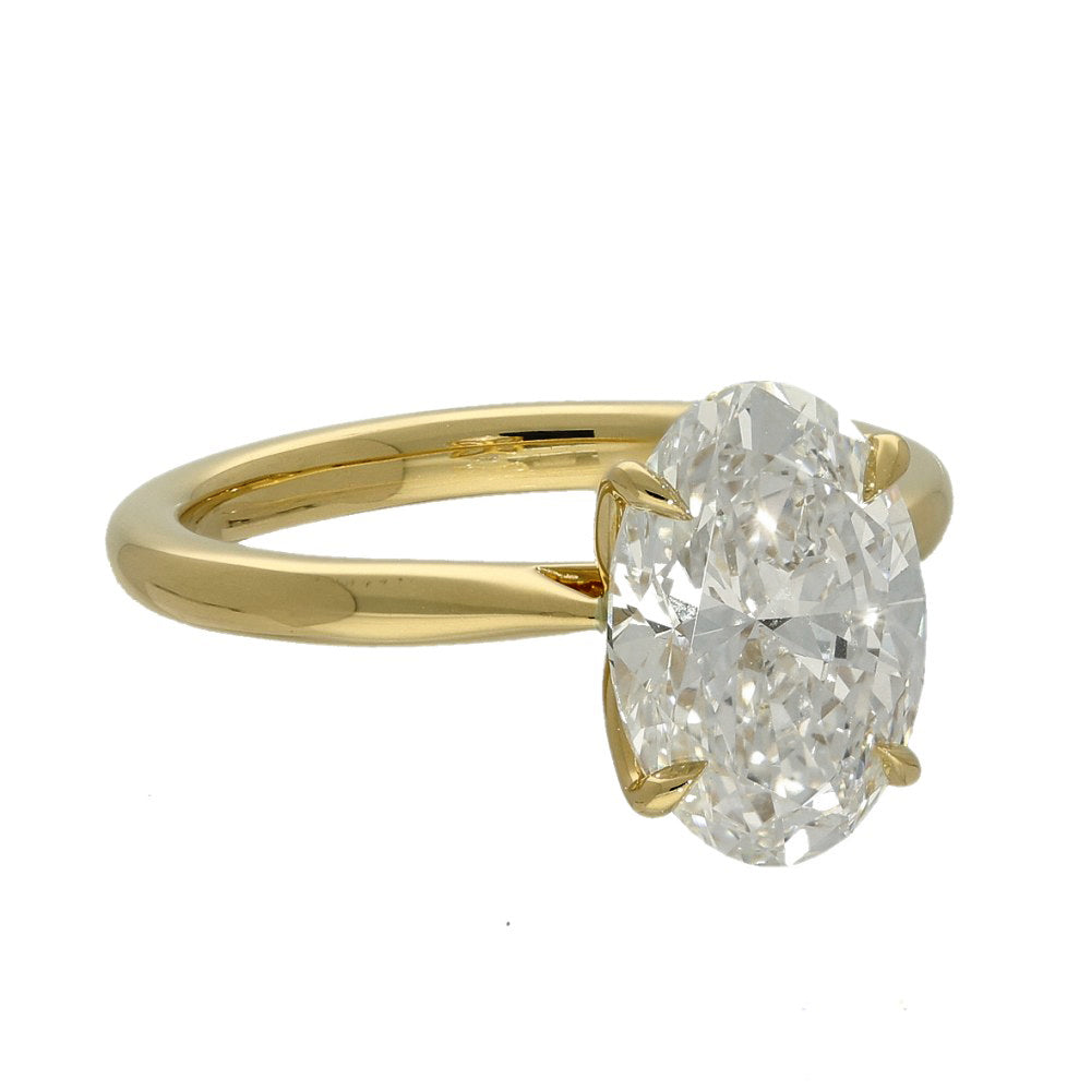 18ct Yellow Gold Laboratory-Grown 3ct Oval Diamond Solitaire Engagement Ring