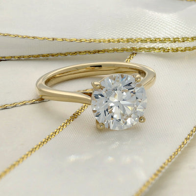 18ct Yellow Gold Laboratory-Grown 3ct Diamond Solitaire Engagement Ring