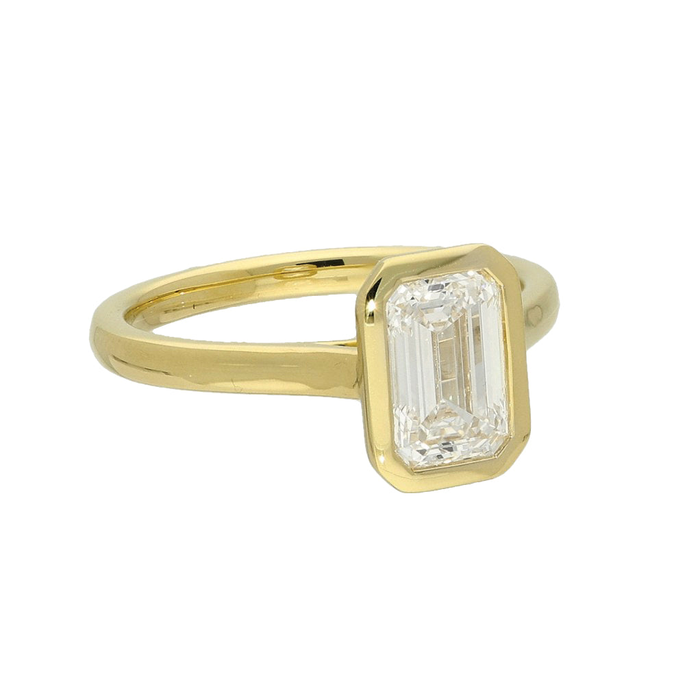 18ct Yellow Gold Laboratory-Grown 1.5ct Emerald Cut Diamond Bezel Set Solitaire Ring