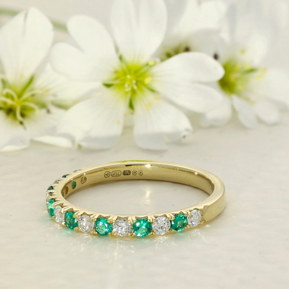 18ct Yellow Gold Emerald & Diamond Slim 2.1mm Half Eternity Ring