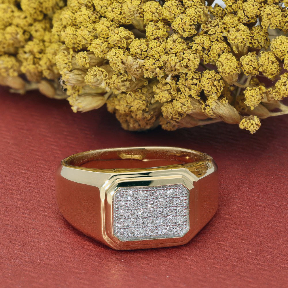 18ct Yellow Gold Pave Diamond Signet Ring