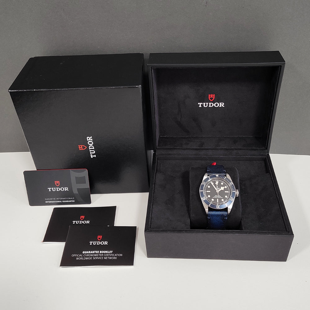 Pre-owned Tudor Black Bay M79230B-0007 2022 Watch