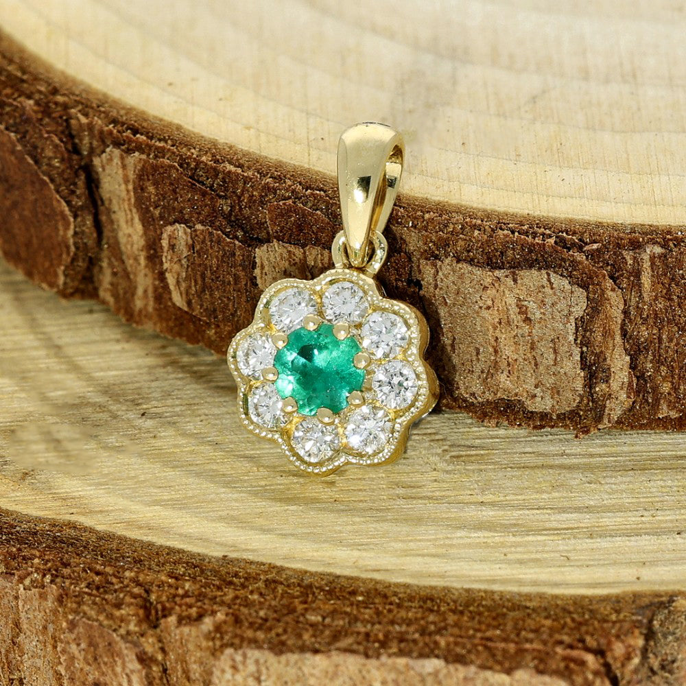 18ct Yellow Gold Emerald & Diamond Halo Pendant