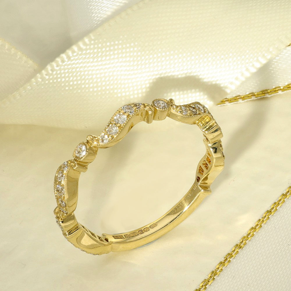 18ct Yellow Gold Wave Vintage Style Diamond Eternity Ring