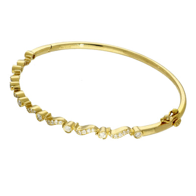 18ct Yellow Gold Wave Vintage Style Diamond Bangle