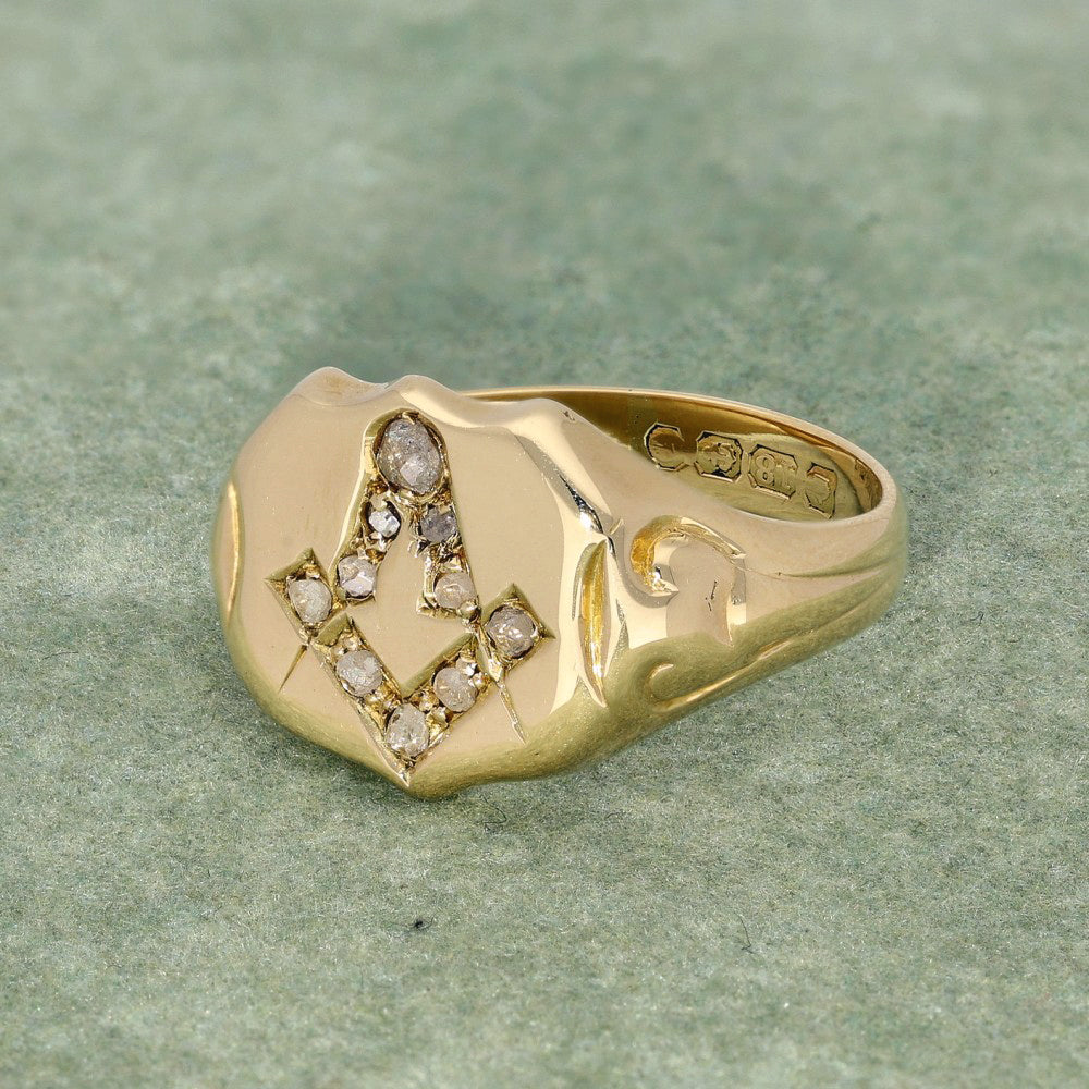 Pre-owned 18ct Yellow Gold Vintage Masonic Diamond Signet Ring