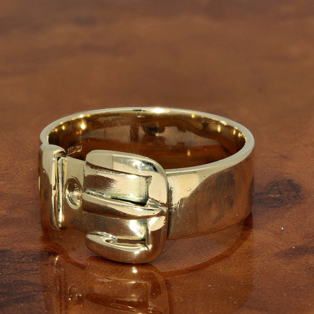 Pre-owned Large Plain 9ct Yellow Gold 8mm Buckle Ring 9.8g
