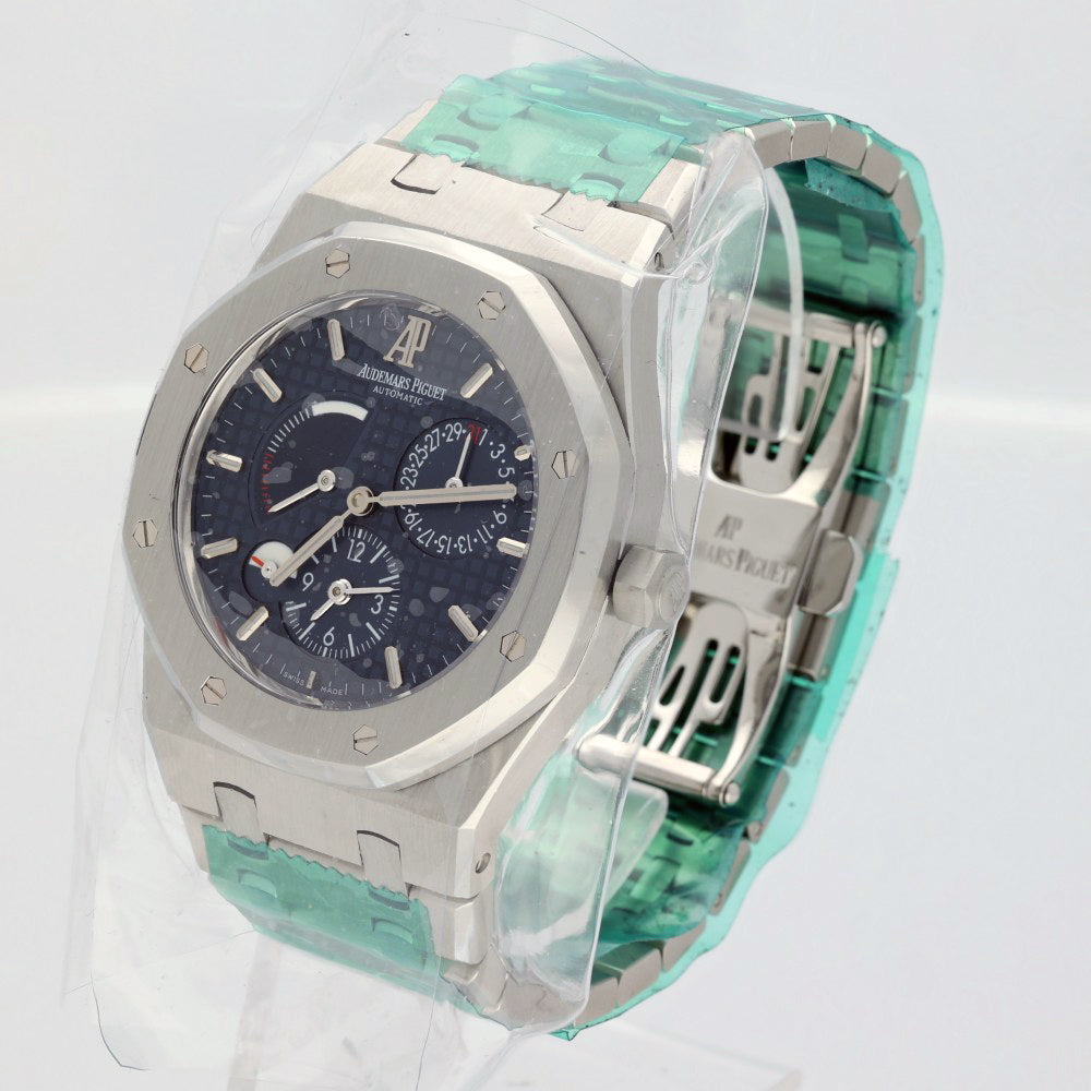 Pre-owned Audemars Piguet Royal Oak Dual Time 26120ST.OO.1220ST.02 2010 Watch