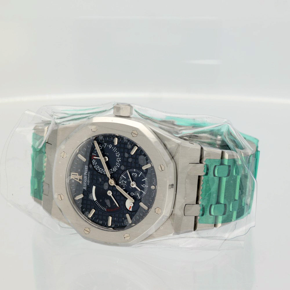 Pre-owned Audemars Piguet Royal Oak Dual Time 26120ST.OO.1220ST.02 2010 Watch