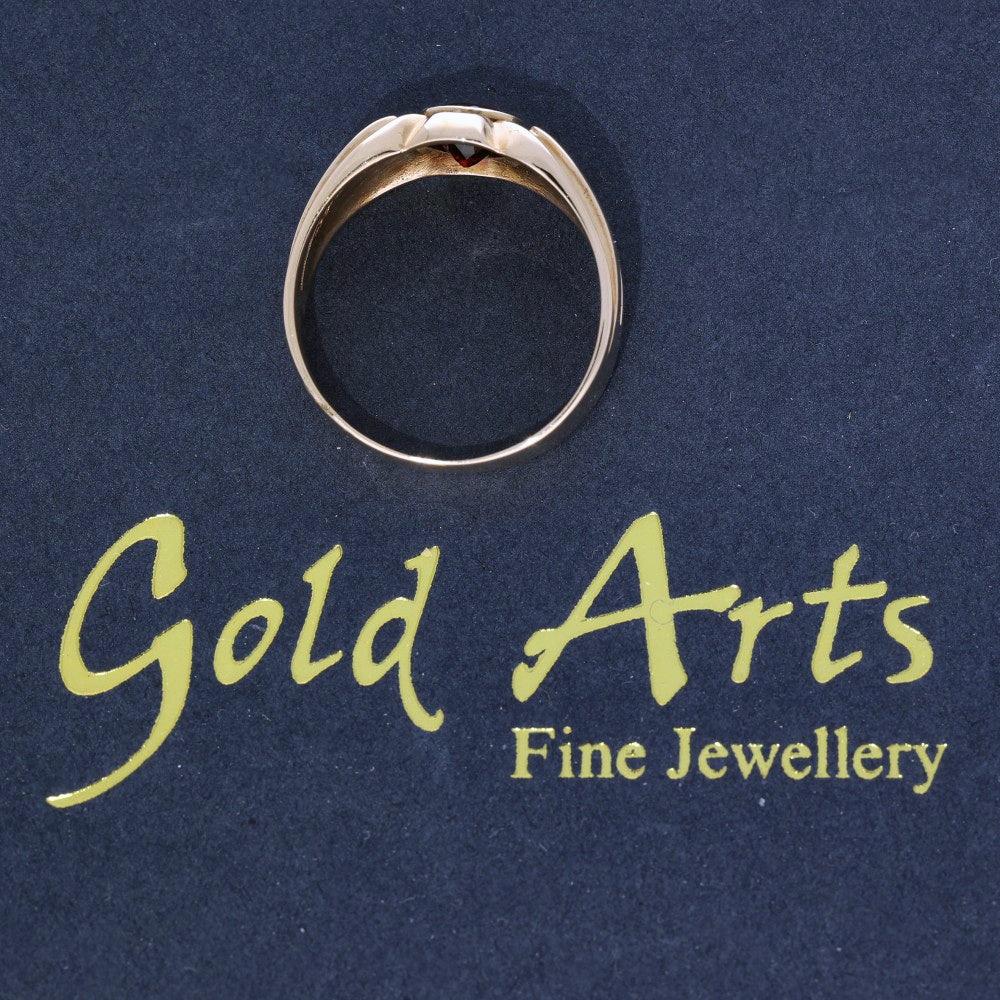 Vintage 9ct Rose Gold & Garnet Gypsy Signet Ring