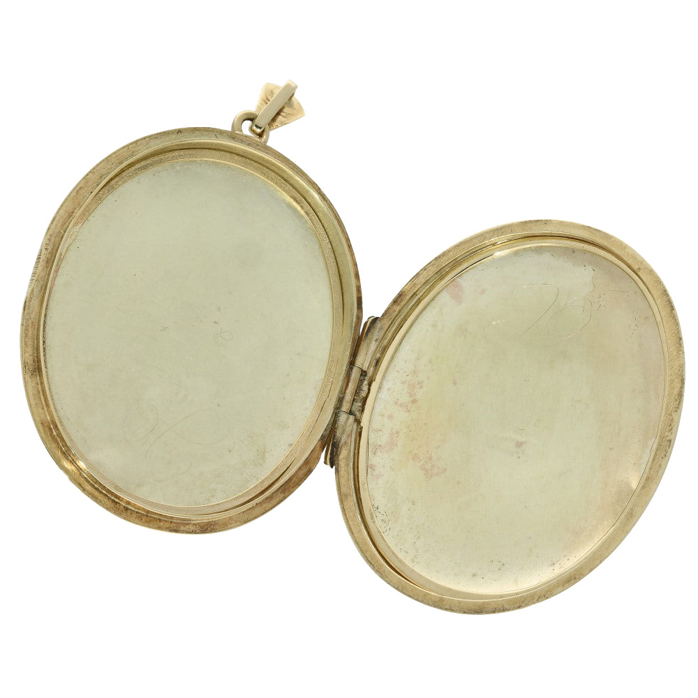 Pre-owned 9ct Yellow Gold Large Engraved Oval Vintage Locket