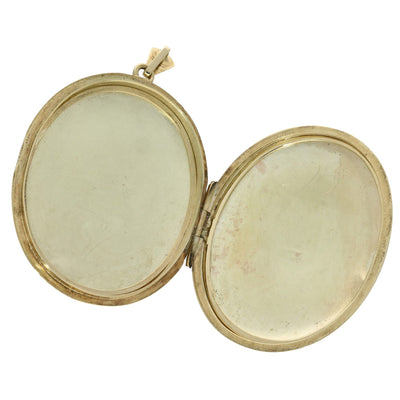 Pre-owned 9ct Yellow Gold Large Engraved Oval Vintage Locket