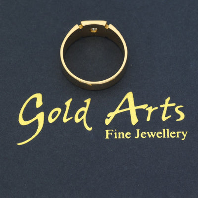 Vintage 18ct Yellow Gold & Diamond Square Patterned Signet Ring c.1925