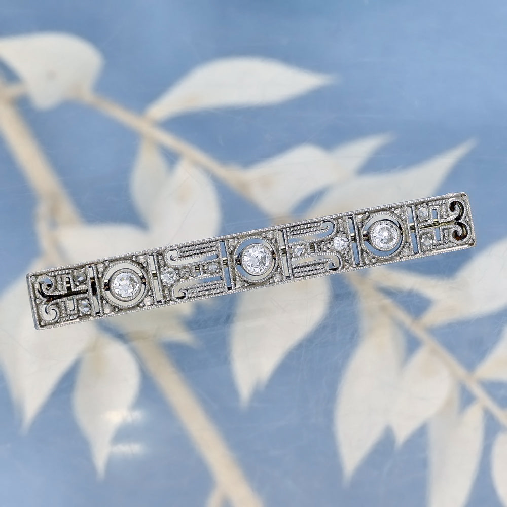 Pre-owned Art Deco 18ct & Platinum Old Cut Diamond Antique Bar Brooch