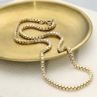 Pre-owned 9ct Yellow Gold Box Link Chain Choker 15"