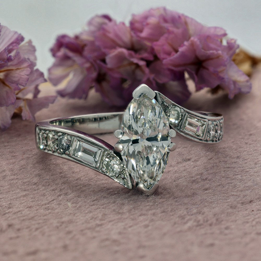 Pre-loved Platinum Marquise Cut Diamond Shoulders Twist Ring