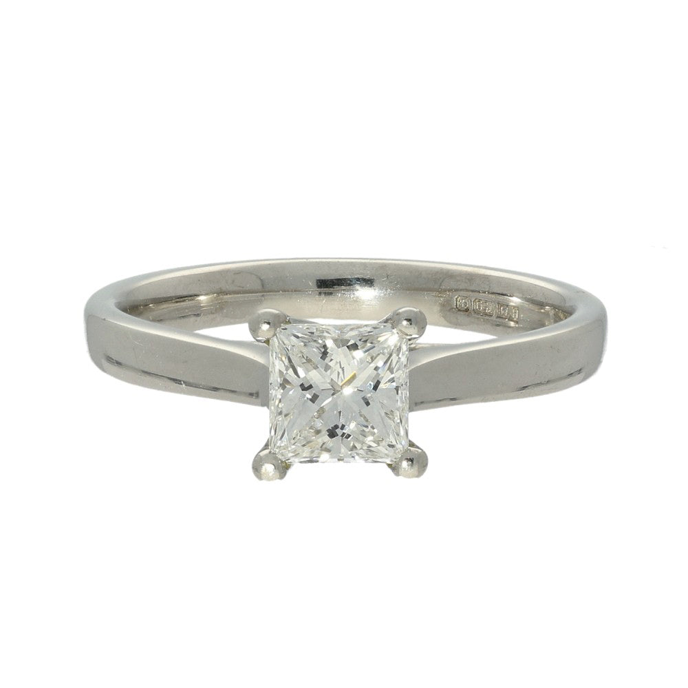 Pre-owned 18ct White Gold Princess Cut Diamond Solitaire Ring