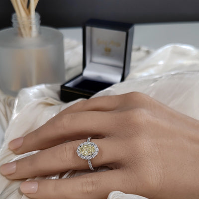 18ct White Gold Laboratory-Grown 1.50ct Yellow Oval Diamond Halo Shoulders Ring