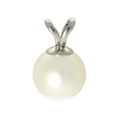 Single White Cultured Akoya Pearl 18ct White Gold Pendant