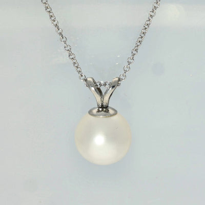 8mm Single White Cultured Akoya Pearl 18ct White Gold Pendant