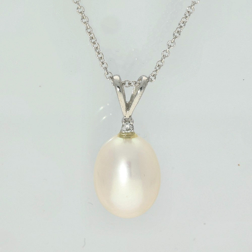 Teardrop Freshwater Pearl & Single Diamond 9ct White Gold Pendant