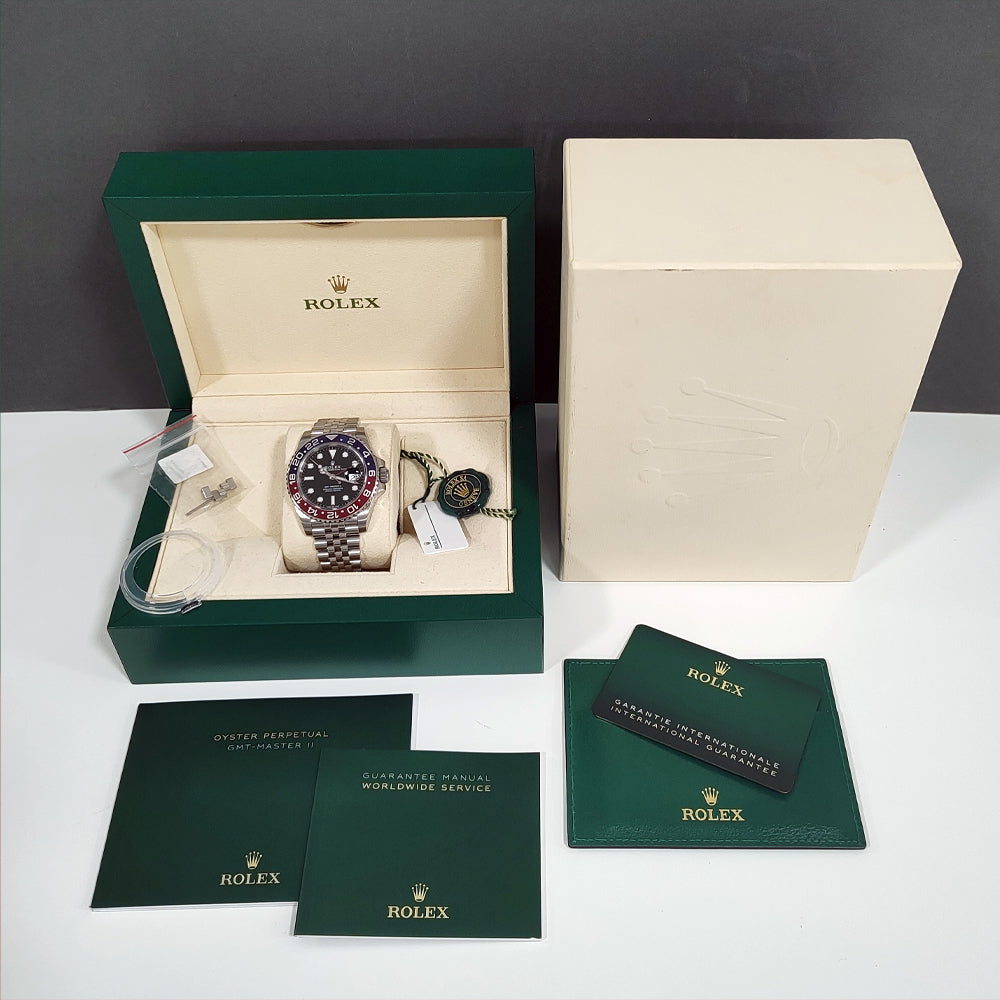 Pre-owned Rolex GMT Master ii "Pepsi" 126710BLRO 2021 Watch